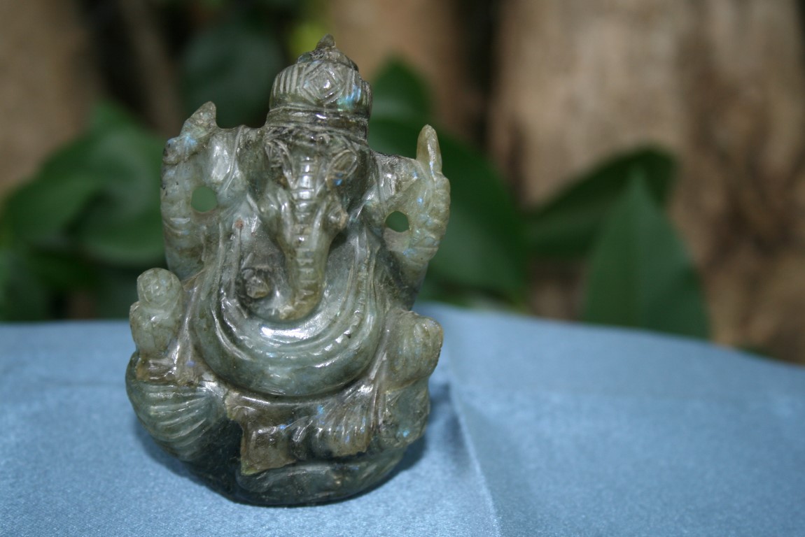 Labradorite Ganesha  Stone of Magic and protection 4546